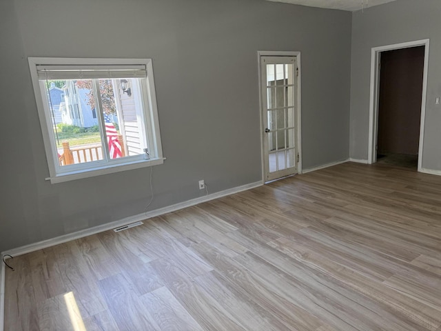202 N Staffon St, Ludington, MI 49431 - photo 30