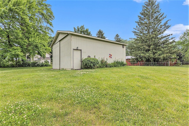 8025 Fosdick Rd, Saline, MI 48176 - view of yard with an outdoor structure