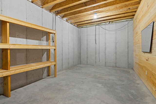 9644 Guenthardt Rd, Manistee, MI 49660