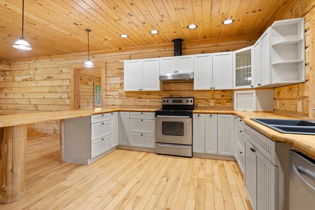 9644 Guenthardt Rd, Manistee, MI 49660