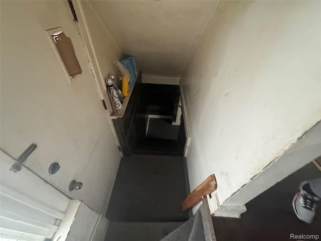 16740 Woodingham Dr, Detroit, MI 48221 - view of staircase