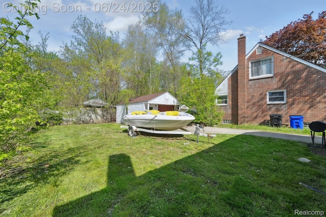 18625 Codding St, Detroit, MI 48219 - view of green lawn