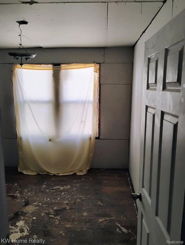 12749 Washburn St, Detroit, MI 48238 - view of unfurnished room