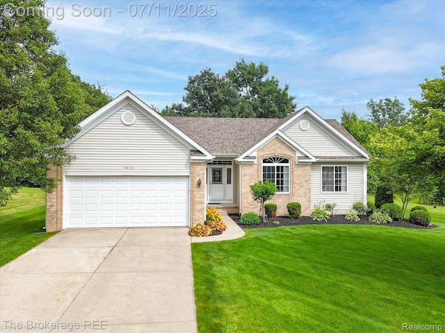 4435 Great Oaks Dr, Grand Blanc, MI 48439 - photo 1
