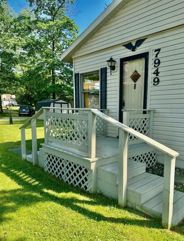 7949 Cedar Lake Dr, Oscoda, MI 48750