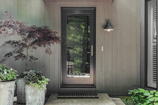 9182 Hemlock Ln, Bridgman, MI 49106 - doorway to property