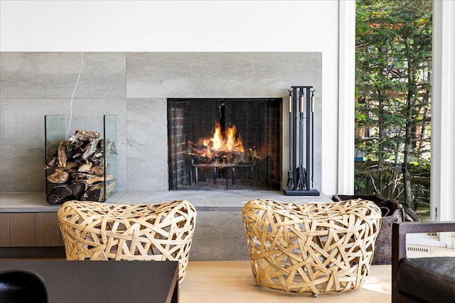 9182 Hemlock Ln, Bridgman, MI 49106 - detailed view of a fireplace with flush hearth