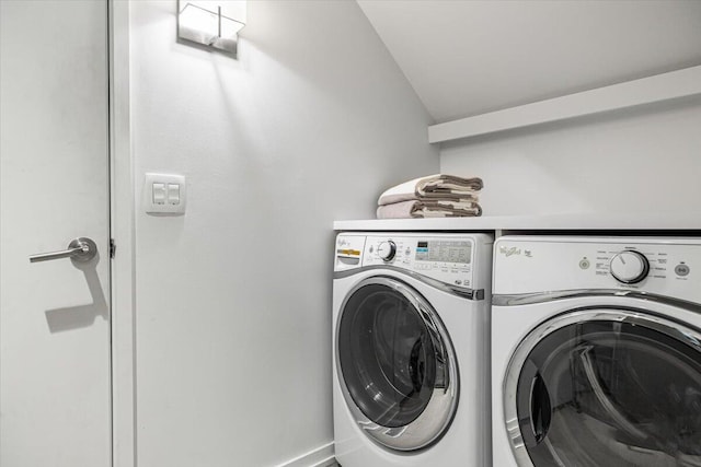 9182 Hemlock Ln, Bridgman, MI 49106 - laundry room with washing machine and clothes dryer