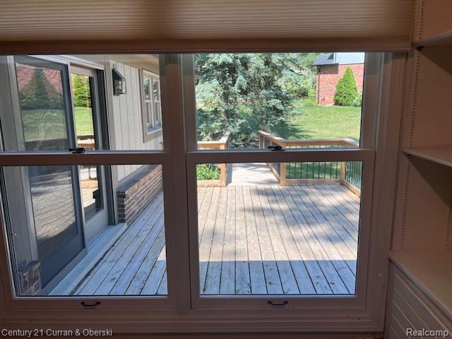 5463 Greenfield Rd, Brighton, MI 48114 - photo 16