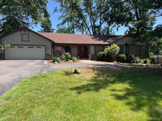 5463 Greenfield Rd, Brighton, MI 48114 - photo 5