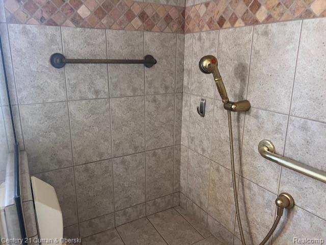 5463 Greenfield Rd, Brighton, MI 48114 - photo 34