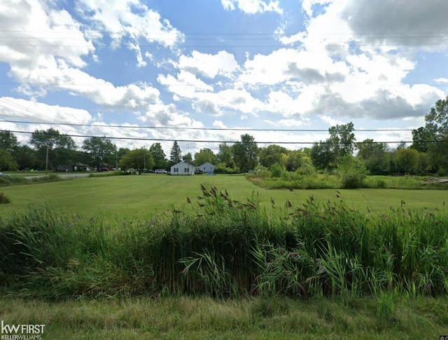 5015 W Coldwater Rd, Flint, MI 48505