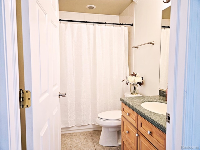 35260 Bradford Dr, New Baltimore, MI 48047 - full bath featuring vanity, tile patterned floors, and a shower with shower curtain
