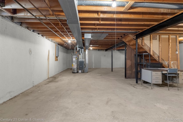 31450 Orchard Brook Ct Unit 8, Farmington Hills, MI 48336 - unfinished below grade area featuring gas water heater and heating unit