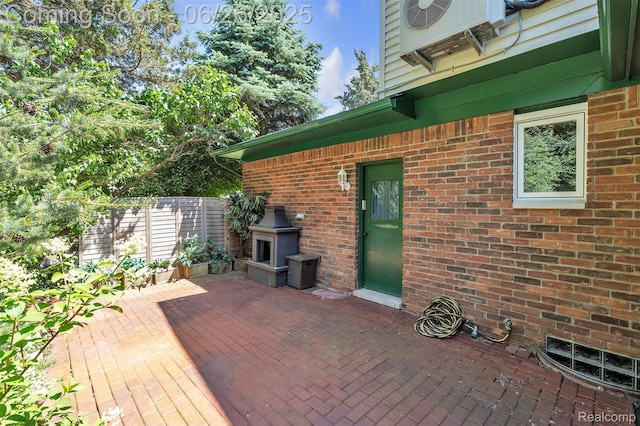 1840 Glen Iris Dr, Commerce Twp, MI 48382 - view of patio / terrace