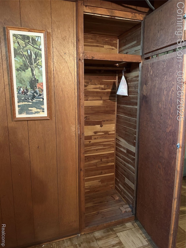 8816 Salem Ln, Redford, MI 48239 - view of closet