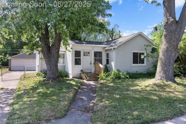 19349 Negaunee, Redford, MI 48240 - view of front of home featuring a garage and roof with shingles