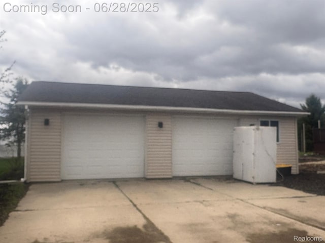 2652 Murphy Lake Rd, Silverwood, MI 48760 - view of detached garage