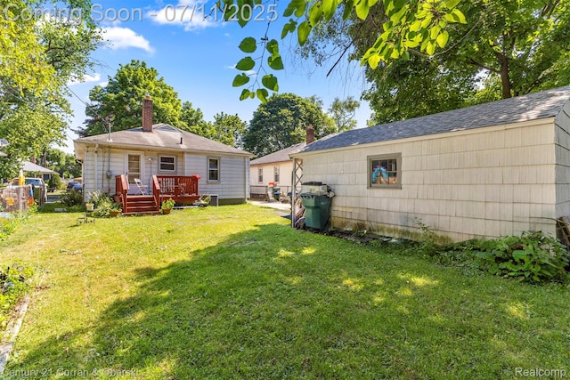 1773 Paris Ave, Lincoln Park, MI 48146 - view of yard with a deck