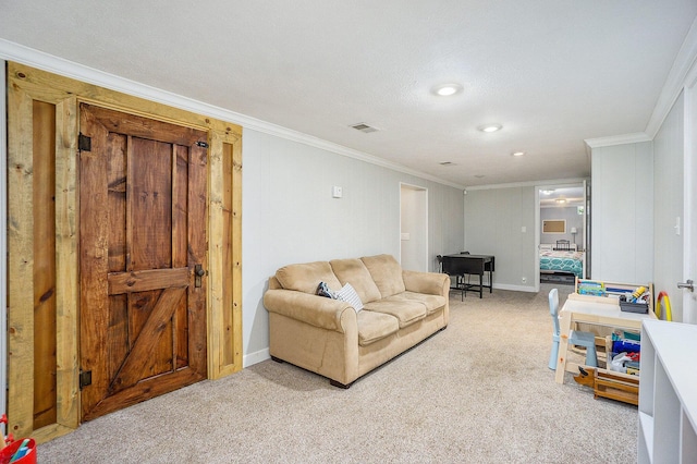 835 Farrell Ave, Kalamazoo, MI 49006 - carpeted living area with ornamental molding and recessed lighting