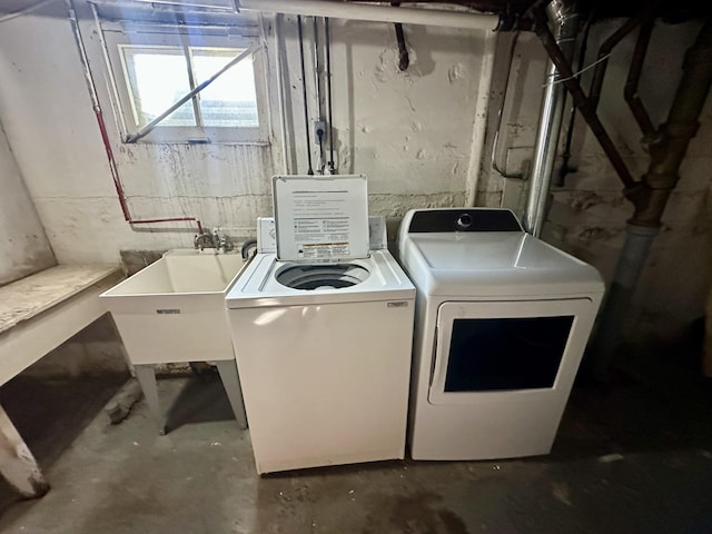 1805 Lakeshore Dr, Saint Joseph, MI 49085 - washroom with separate washer and dryer