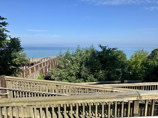 1805 Lakeshore Dr, Saint Joseph, MI 49085 - water view
