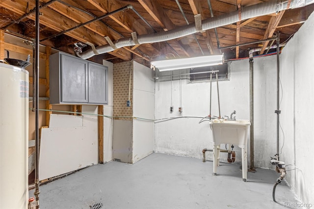 1085 Pennsylvania Ave, Lincoln Park, MI 48146 - unfinished basement featuring water heater
