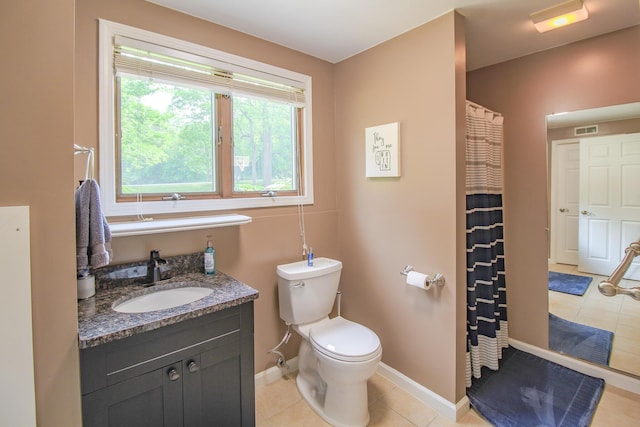 7640 W H Ave, Kalamazoo, MI 49009 - bathroom featuring tile patterned floors, vanity, and curtained shower
