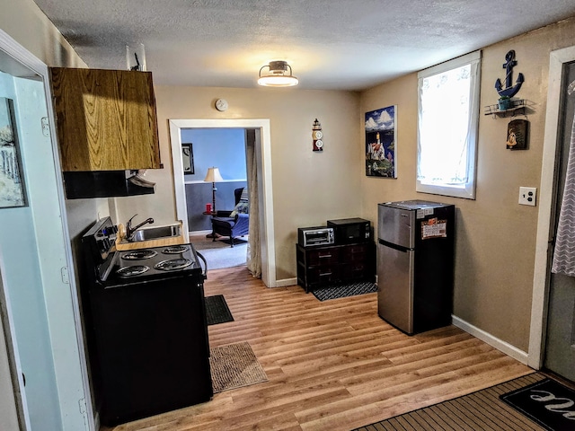 209 S Main St, Waldron, MI 49288 - photo 4