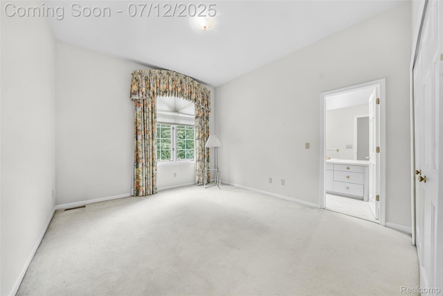 4532 Franklin Mill Rd, Southfield, MI 48301 - spare room with carpet and baseboards