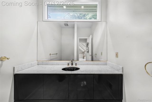 4532 Franklin Mill Rd, Southfield, MI 48301 - bathroom with vanity