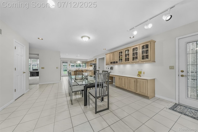 4532 Franklin Mill Rd, Southfield, MI 48301 - dining room featuring light tile patterned flooring and recessed lighting