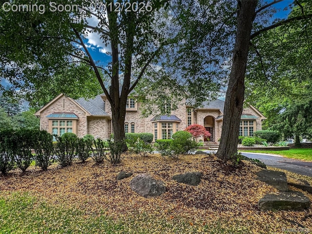 4532 Franklin Mill Rd, Southfield, MI 48301 - view of front of house featuring brick siding