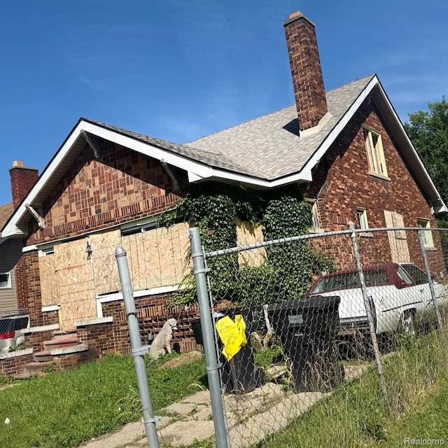 10032 Bordeau St, Hamtramck, MI 48204 - photo 2