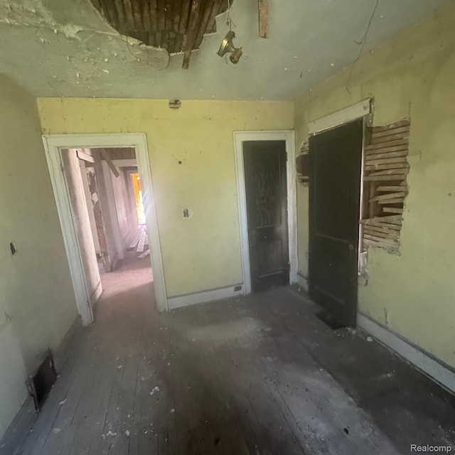 10032 Bordeau St, Hamtramck, MI 48204 - photo 17