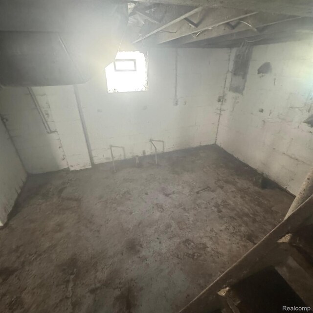 10032 Bordeau St, Hamtramck, MI 48204 - photo 28