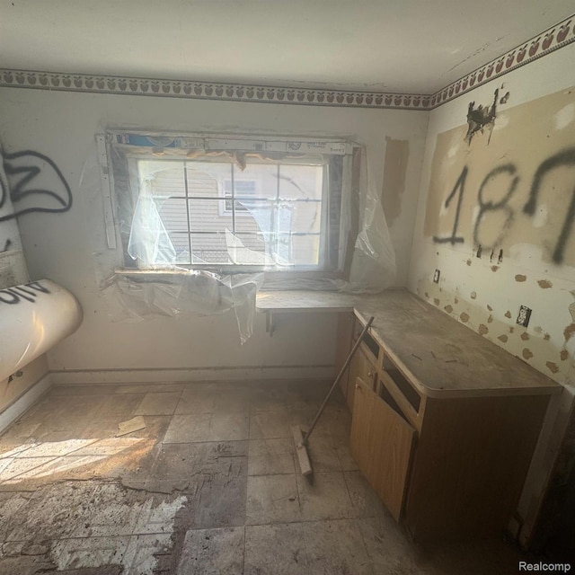 10032 Bordeau St, Hamtramck, MI 48204 - photo 23