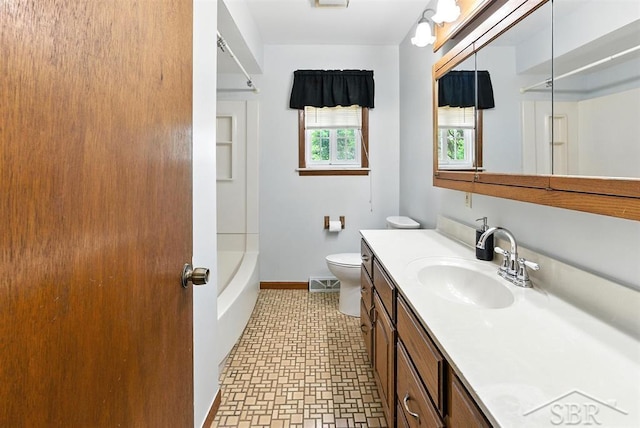 2295 Plainview Dr, Saginaw, MI 48603 - full bath with vanity and shower / bathtub combination