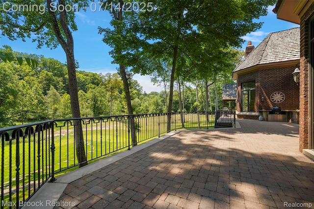 7420 Inner Circle Dr, Bloomfield Hills, MI 48301 - view of patio
