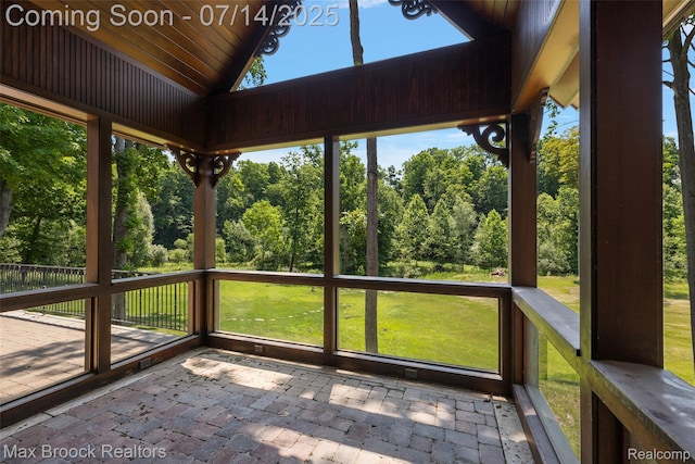 7420 Inner Circle Dr, Bloomfield Hills, MI 48301 - unfurnished sunroom featuring vaulted ceiling
