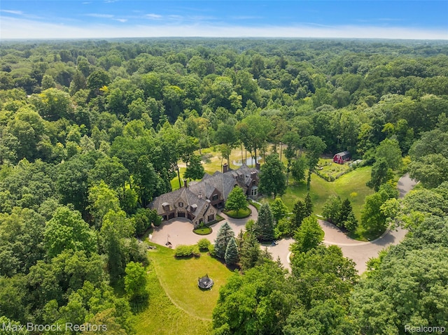 7420 Inner Circle Dr, Bloomfield Hills, MI 48301 - bird's eye view of a heavily wooded area