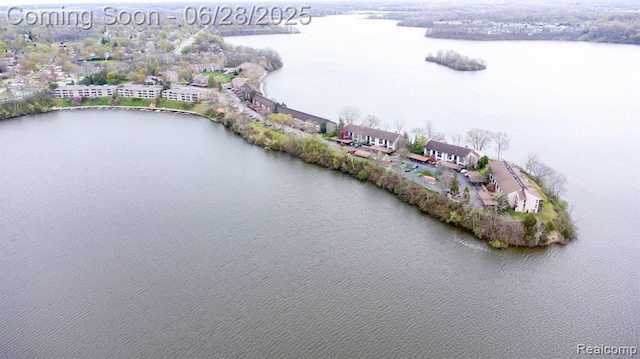 510 Cliffs Dr Unit 305, Ypsilanti, MI 48197 - drone / aerial view of a nearby body of water