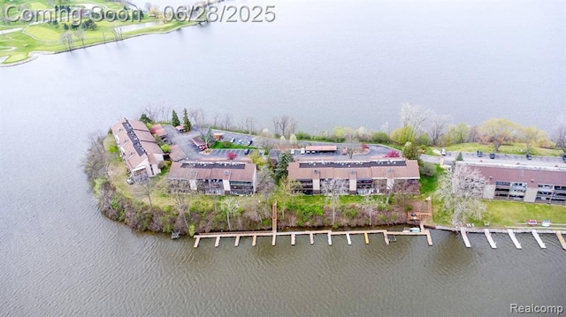 510 Cliffs Dr Unit 305, Ypsilanti, MI 48197 - aerial view of a large body of water