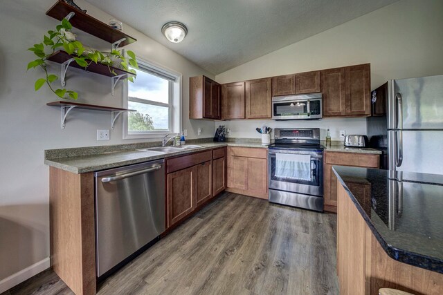 2148 Laredo Dr, Kingsley, MI 49649