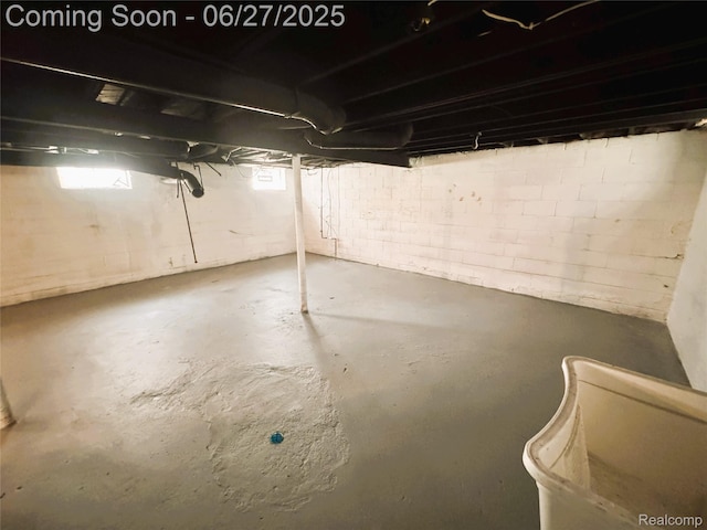 9646 Ward St, Dearborn, MI 48227 - view of below grade area