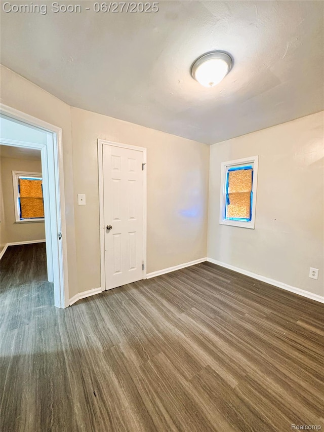 9646 Ward St, Dearborn, MI 48227 - spare room with baseboards