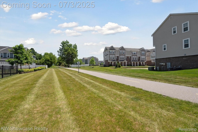 211 Monument Ln, Wixom, MI 48393 - photo 30