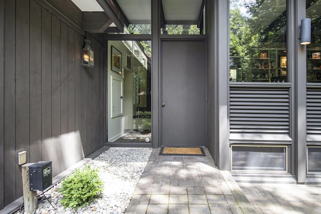1917 Benjamin Ave, Kalamazoo, MI 49008 - entrance to property