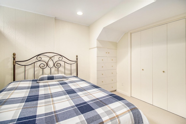 1917 Benjamin Ave, Kalamazoo, MI 49008 - bedroom featuring a closet, recessed lighting, and carpet floors