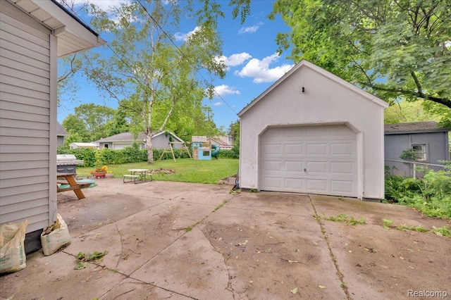 720 Vine St, Saint Clair, MI 48079 - photo 6